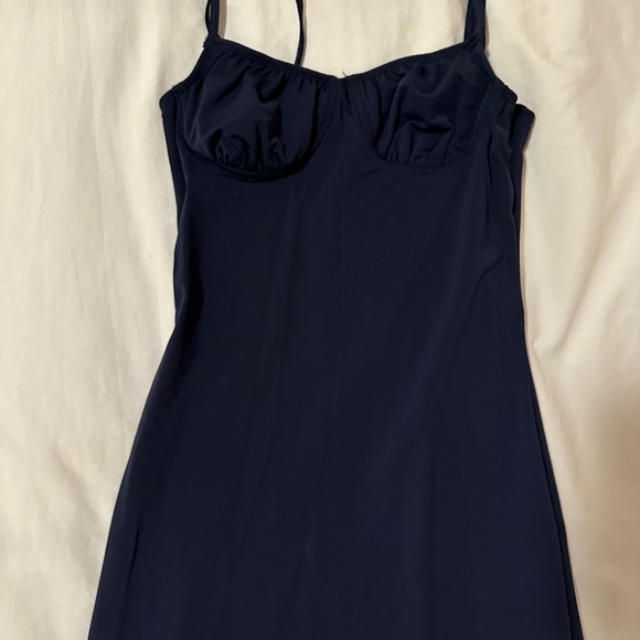 We Wore What Midi Dress - Picture 2 of 3